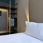 Av