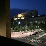 Hotel Av 2*