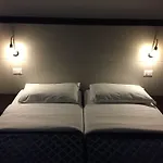 Hotel Av Mailand