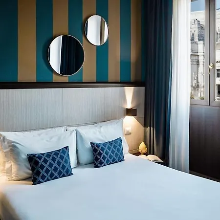 Hotel Esco 2*