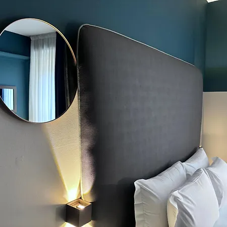 Hotel Av Milan